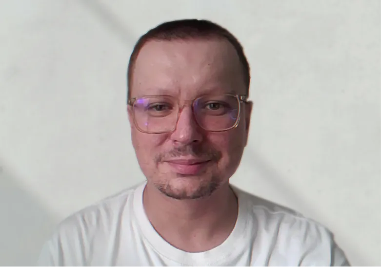 66bc7e6b40d61f7a5dd10e6d_Mask group-4.webp